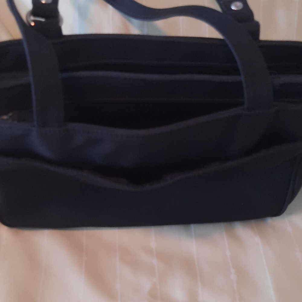 Purse - Picture 3 of 4